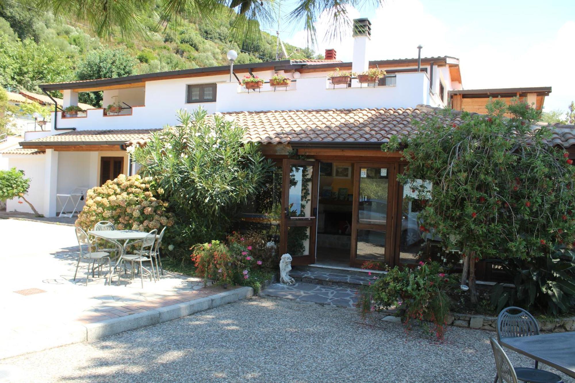 Villa Incanto B&B Caprioli Exterior photo